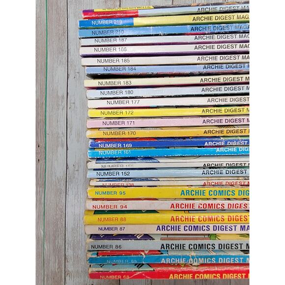 The Archie Digest Library Archie Digest Magazine Lot of 25 Books - Picture 3 of 12